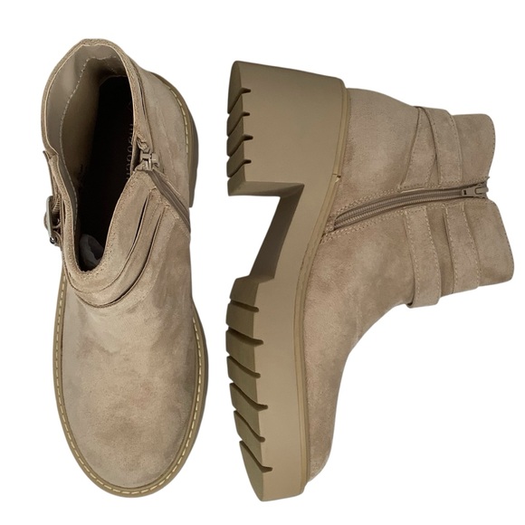 Madden Girl Frost Faux Suede Light Taupe Fab Women’s Ankle Platform Boot Sz 10 - Picture 1 of 10